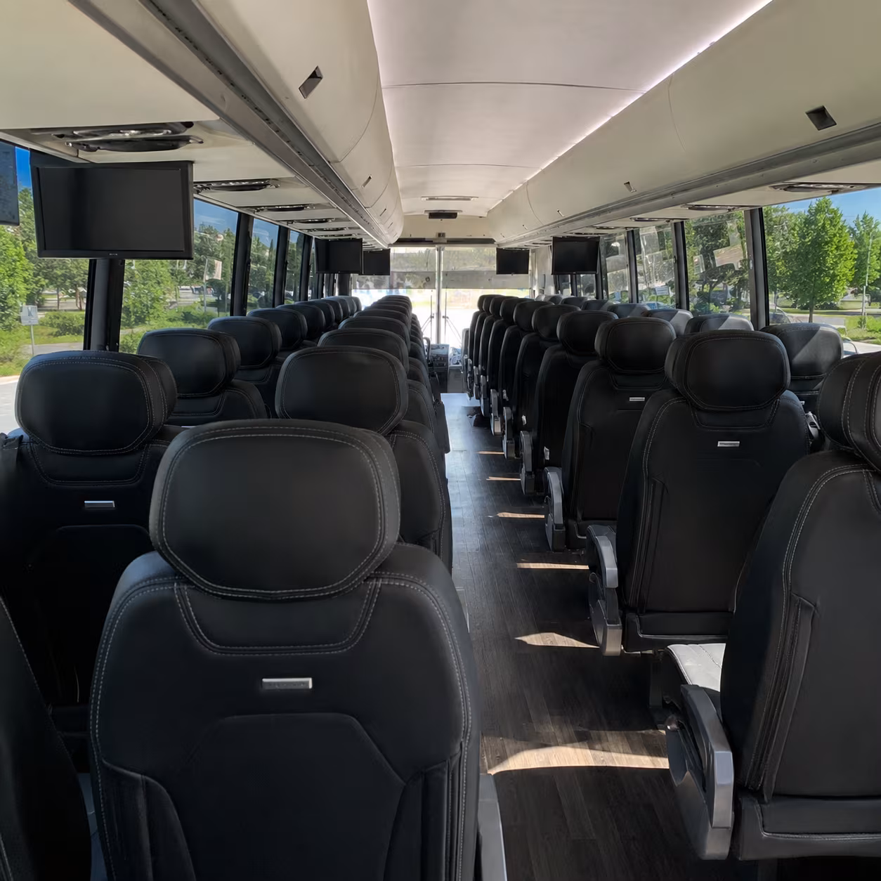 charter buses and party buses for gruene hall concerts and live music